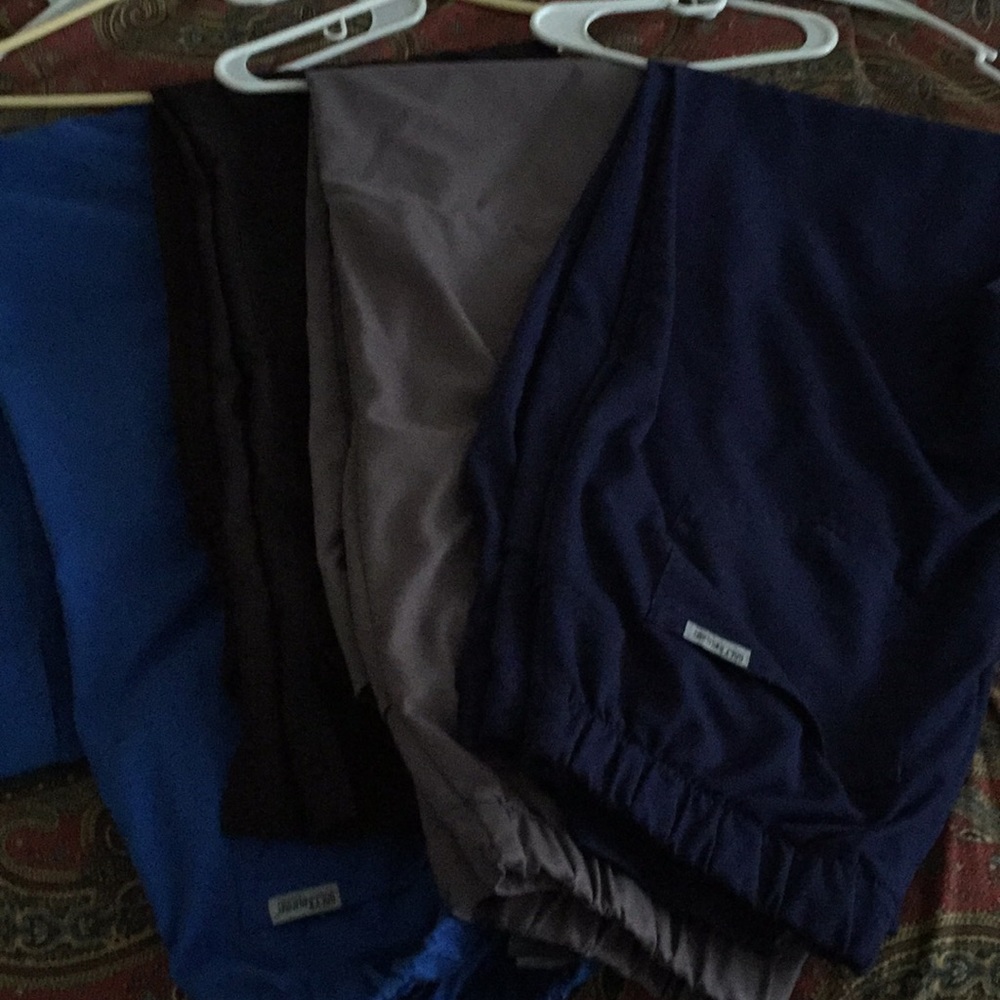 Grey’s Anatomy scrub pants MT